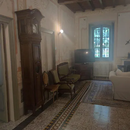 Castello Visconti Vaprio dʼAgogna